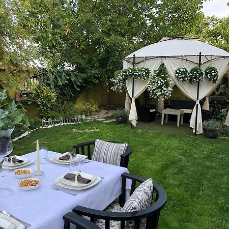 Lux Garden Home D Kumanovo Exterior foto